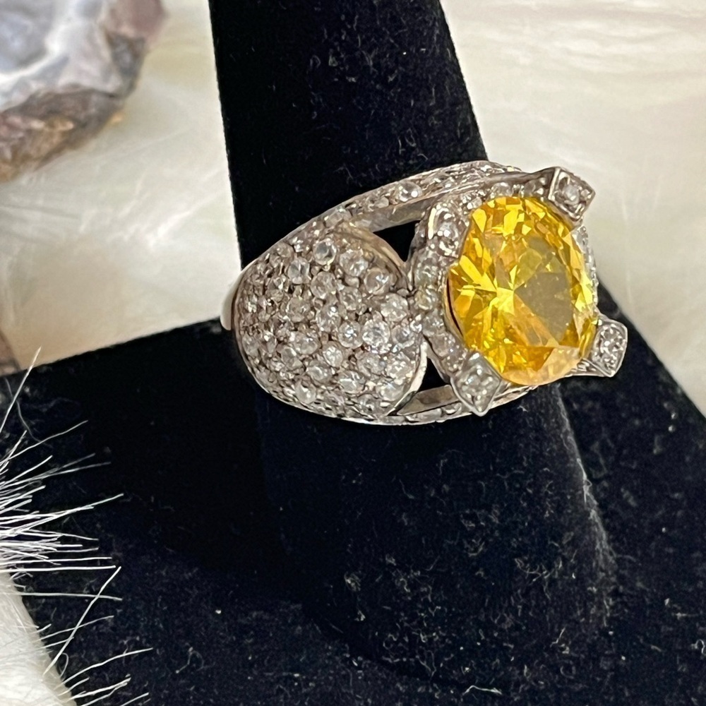 Sterling Silver Radiant Yellow CZ Sparkling Ring